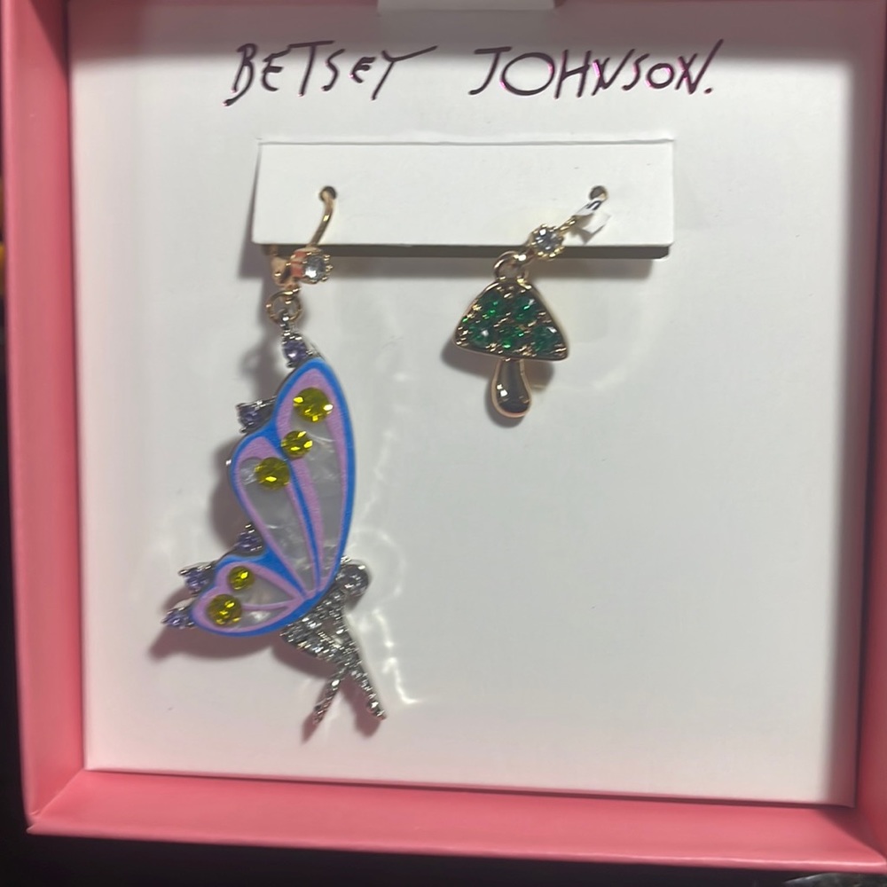 Betsey Johnson Enchanted Fairy Mismatch Earrings.